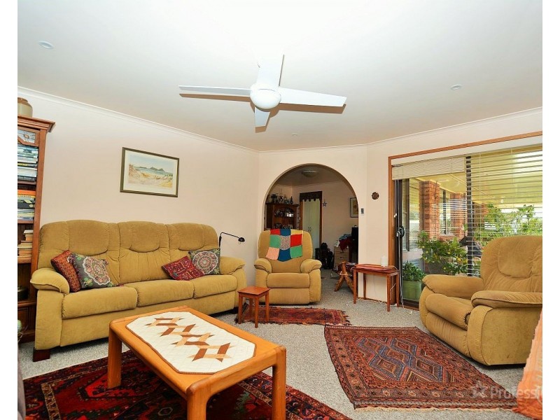 2 Chivers Close, Lithgow NSW 2790