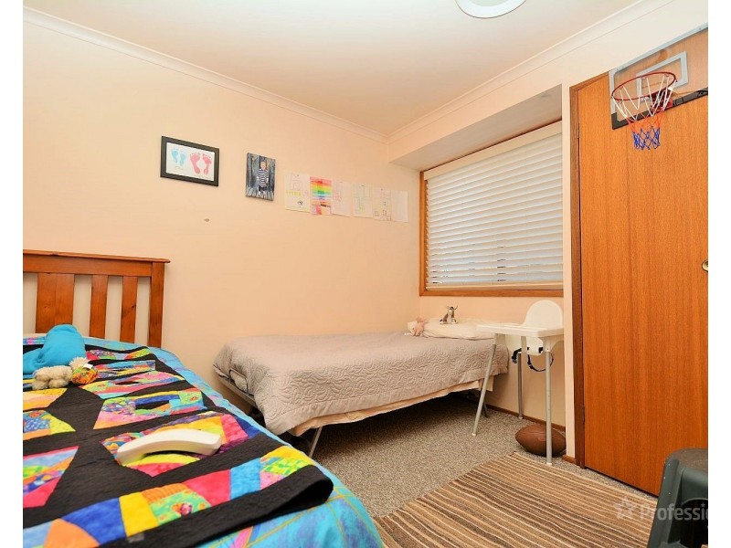 2 Chivers Close, Lithgow NSW 2790