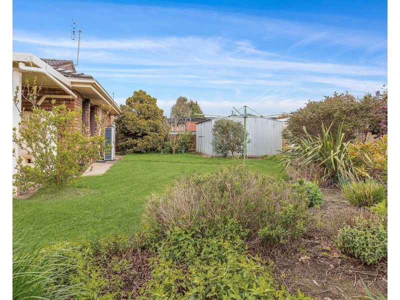 2 Chivers Close, Lithgow NSW 2790