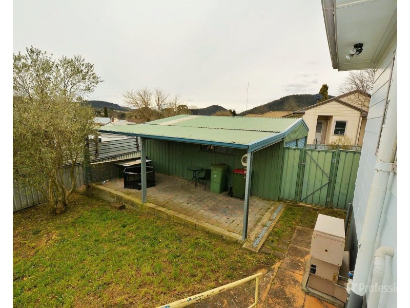 16 Caroline Avenue, Lithgow NSW 2790