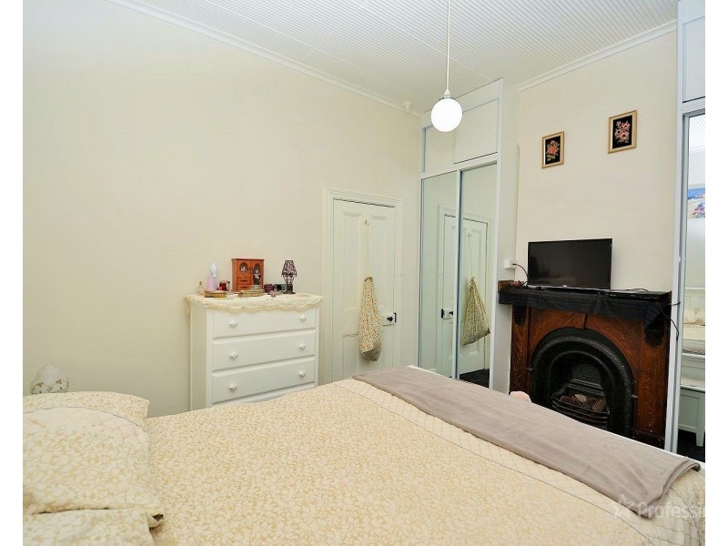 71 Inch Street, Lithgow NSW 2790