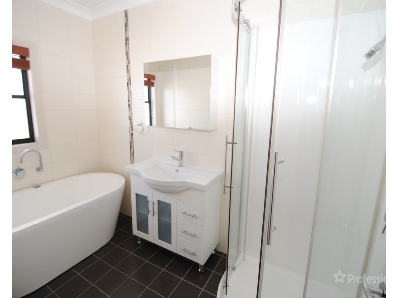 1067 Great Western Highway, Lithgow NSW 2790