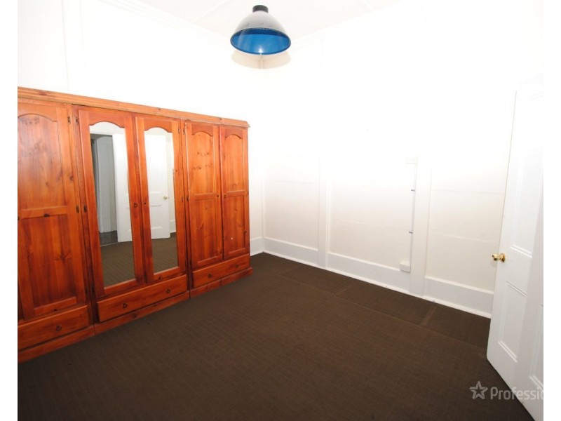 77 Mort Street, Lithgow NSW 2790
