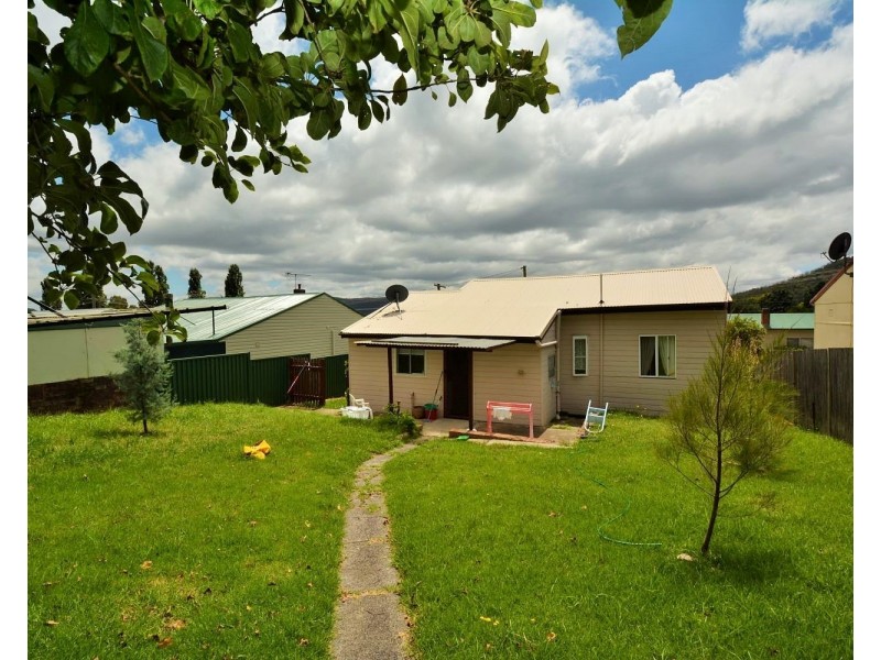 9 Second Street, Lithgow NSW 2790