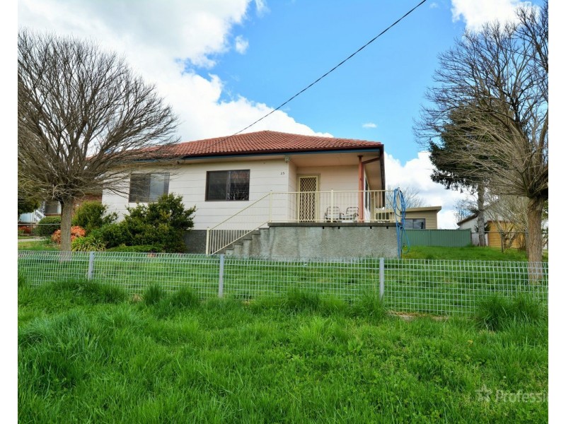 25 Cary Avenue, Wallerawang NSW 2845