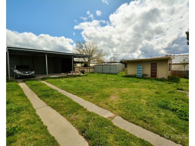 25 Cary Avenue, Wallerawang NSW 2845