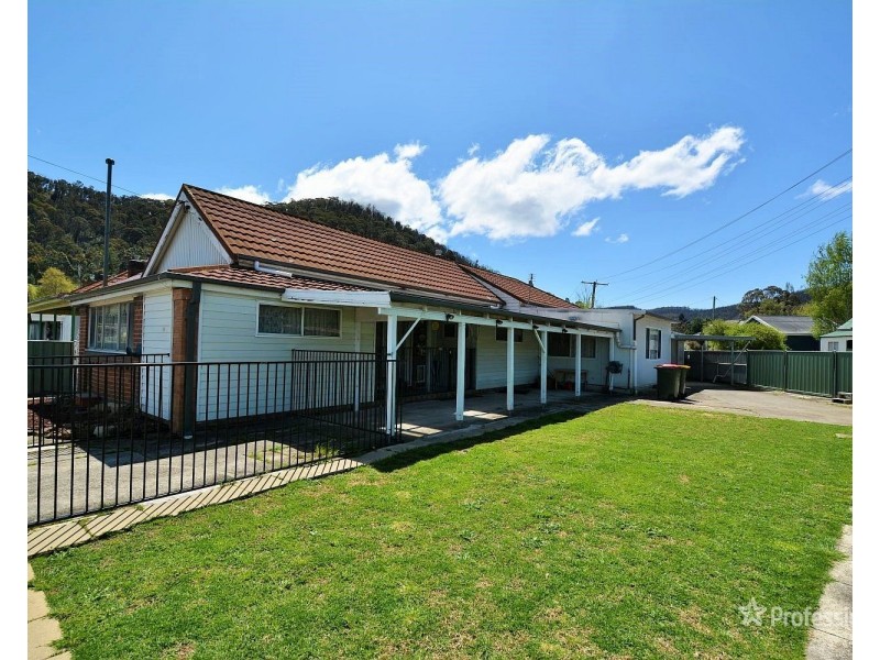 10 Wear Street, Lithgow NSW 2790