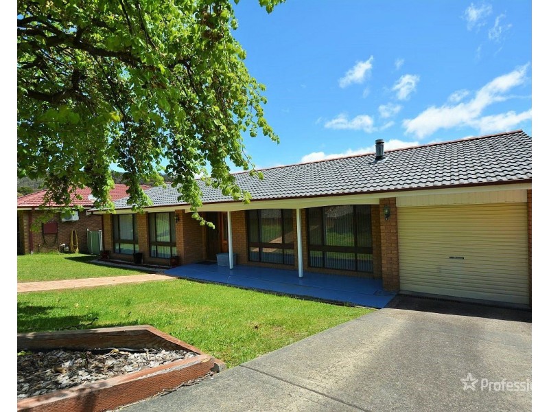 8 Blaxland Street, Lithgow NSW 2790