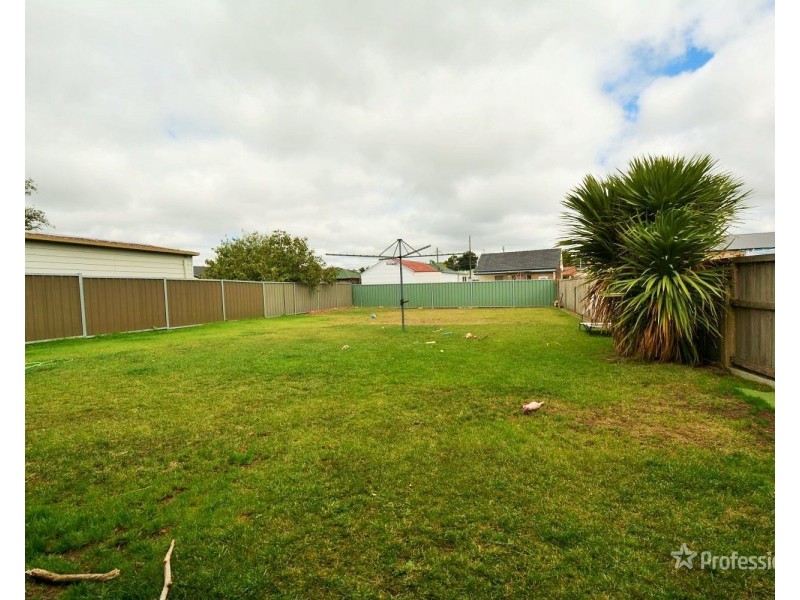 62 Rifle Parade, Lithgow NSW 2790
