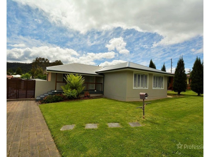 57 Tweed Road, Lithgow NSW 2790