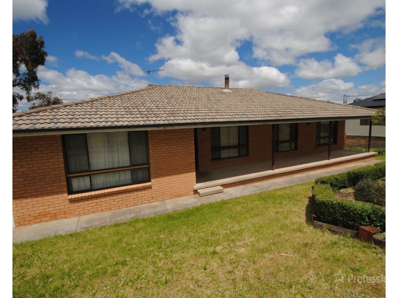 6 Burton Street, Portland NSW 2847