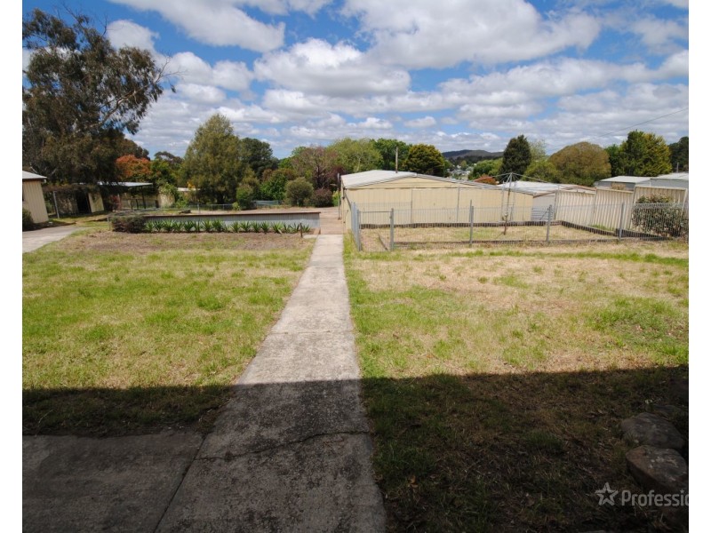 6 Burton Street, Portland NSW 2847