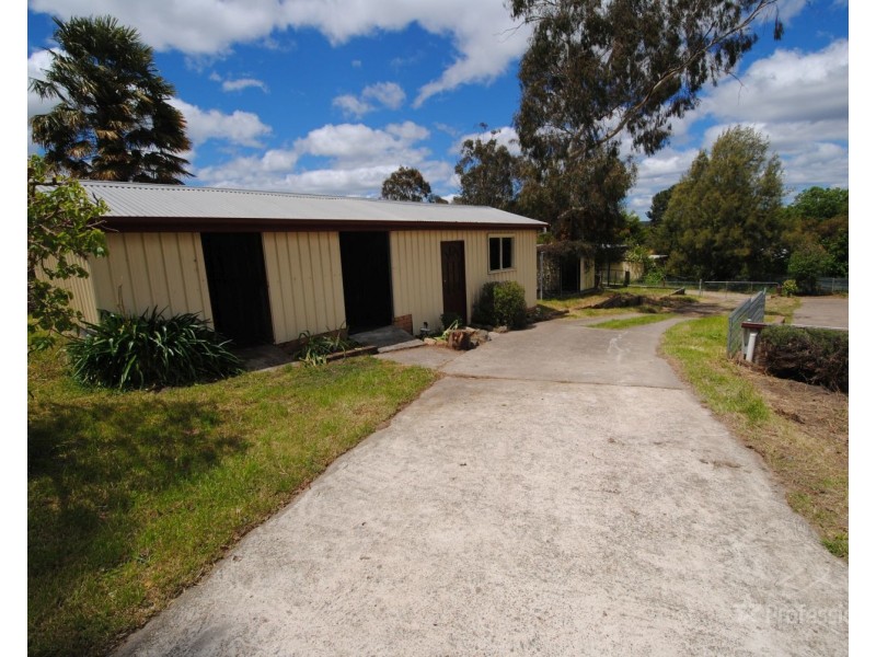 6 Burton Street, Portland NSW 2847