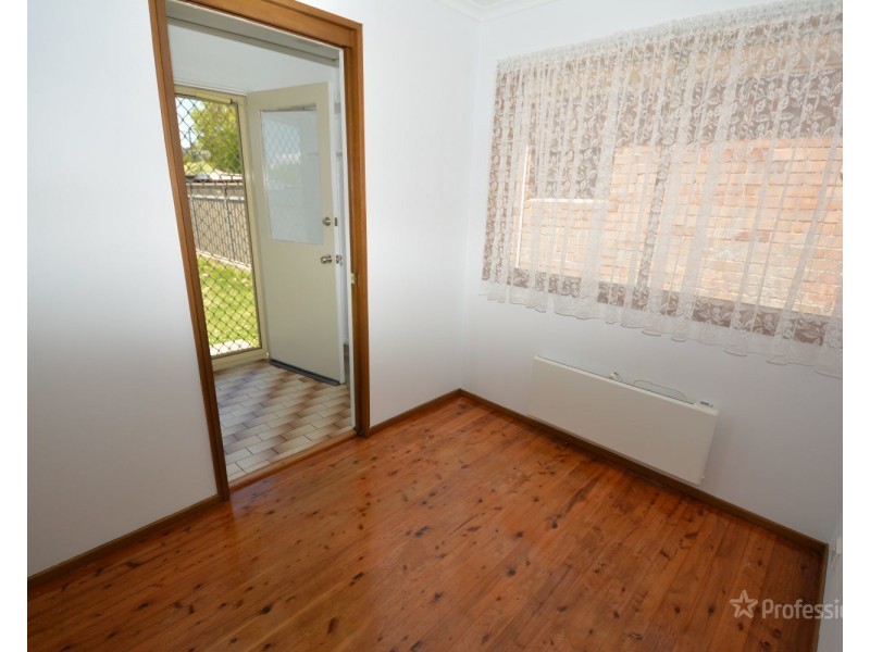 49 Rifle Parade, Lithgow NSW 2790