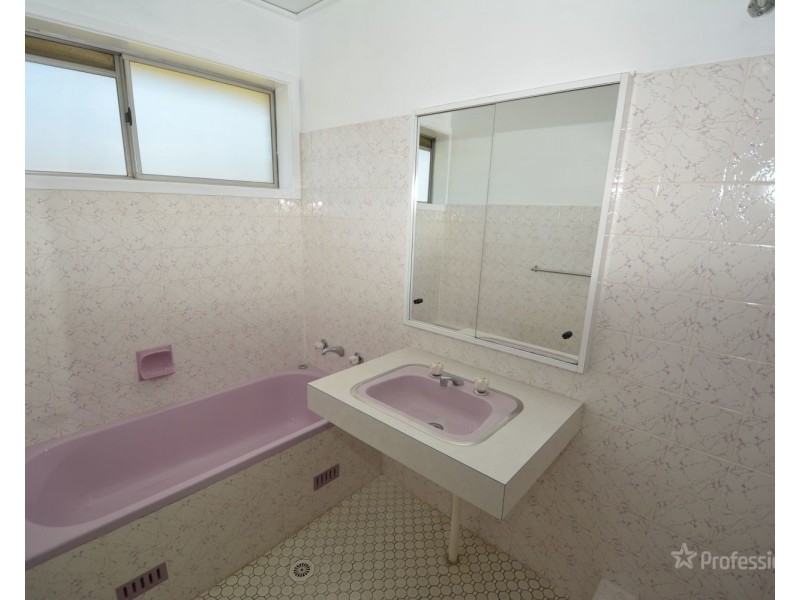 49 Rifle Parade, Lithgow NSW 2790