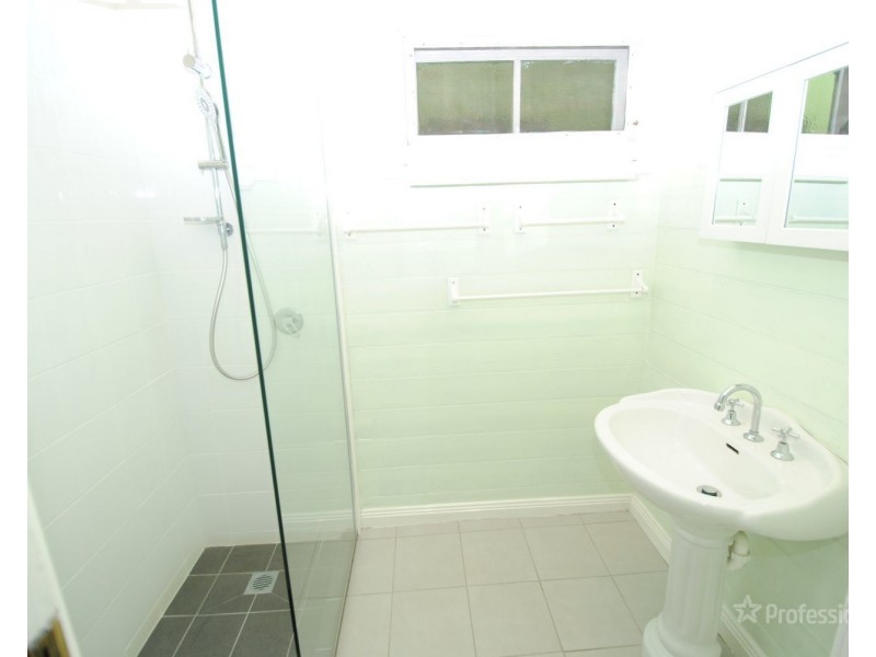 35 Read Avenue, Lithgow NSW 2790