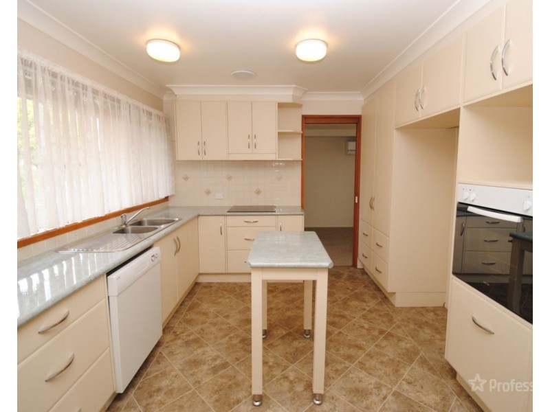 25 Bayonet Street, Lithgow NSW 2790