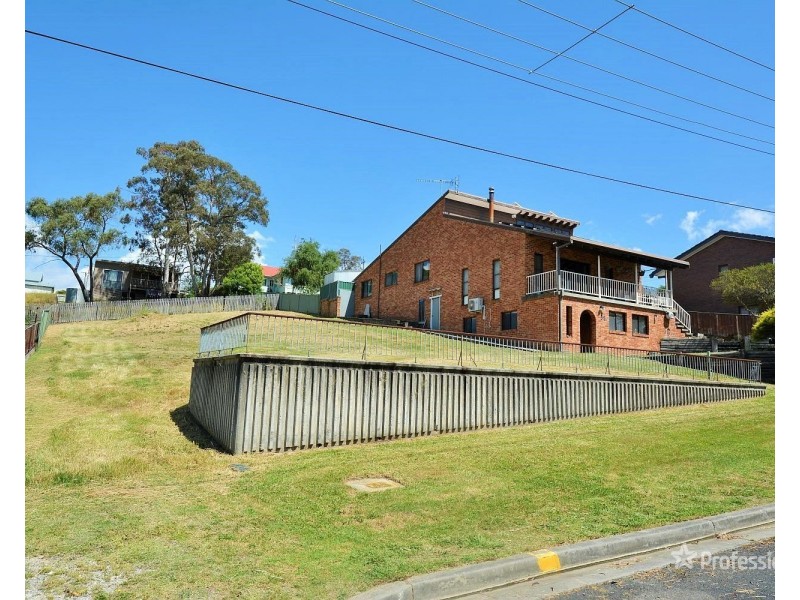 60 Wolgan Street, Portland NSW 2847