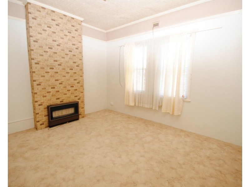 87 Mort Street, Lithgow NSW 2790