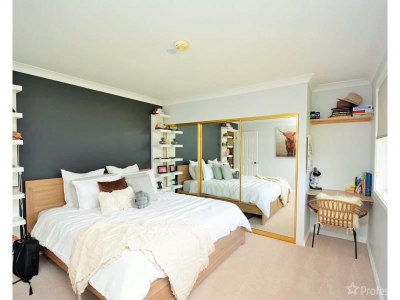 14 Rifle Parade, Lithgow NSW 2790