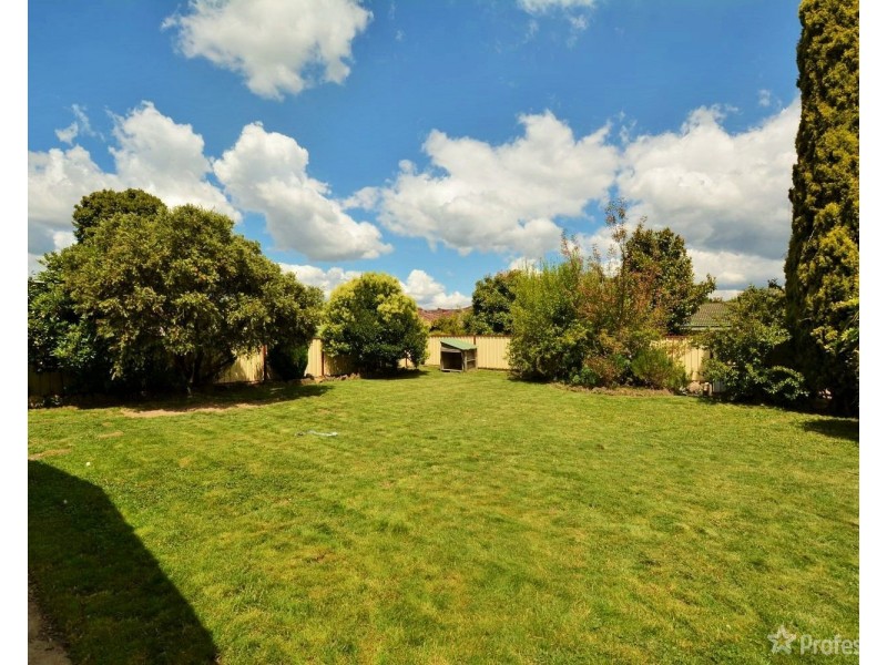 14 Rifle Parade, Lithgow NSW 2790