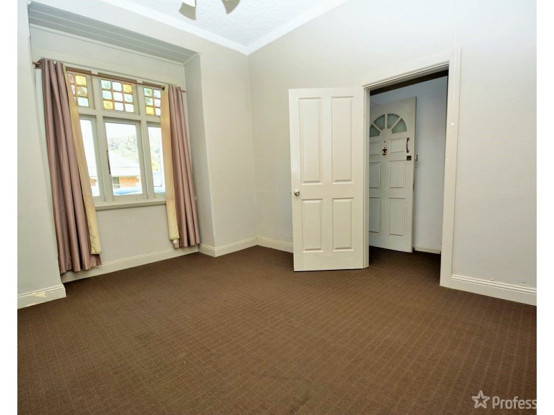 1 Inch Street, Lithgow NSW 2790