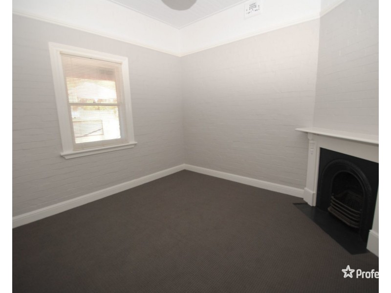 19 Silcock Street, Lithgow NSW 2790