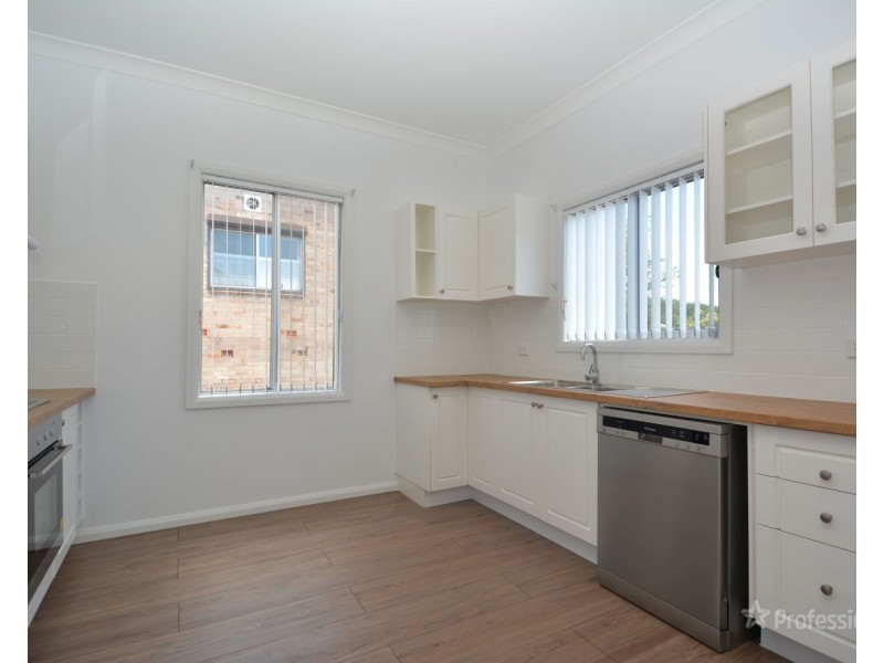 12 Cook Street, Lithgow NSW 2790