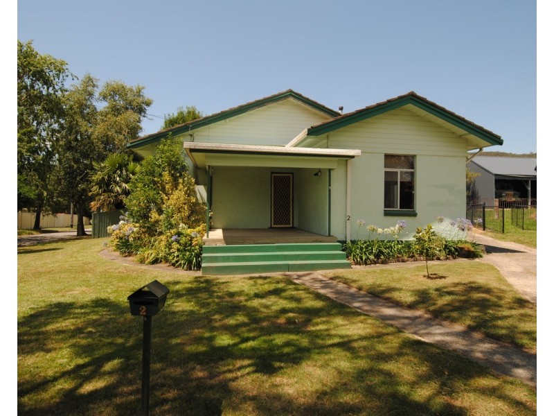 2 The Circle, Lithgow NSW 2790