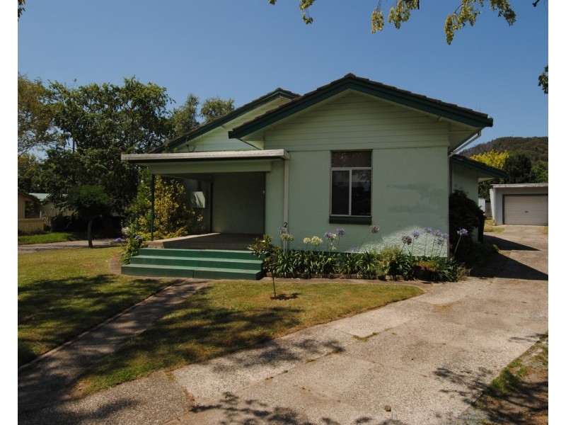 2 The Circle, Lithgow NSW 2790