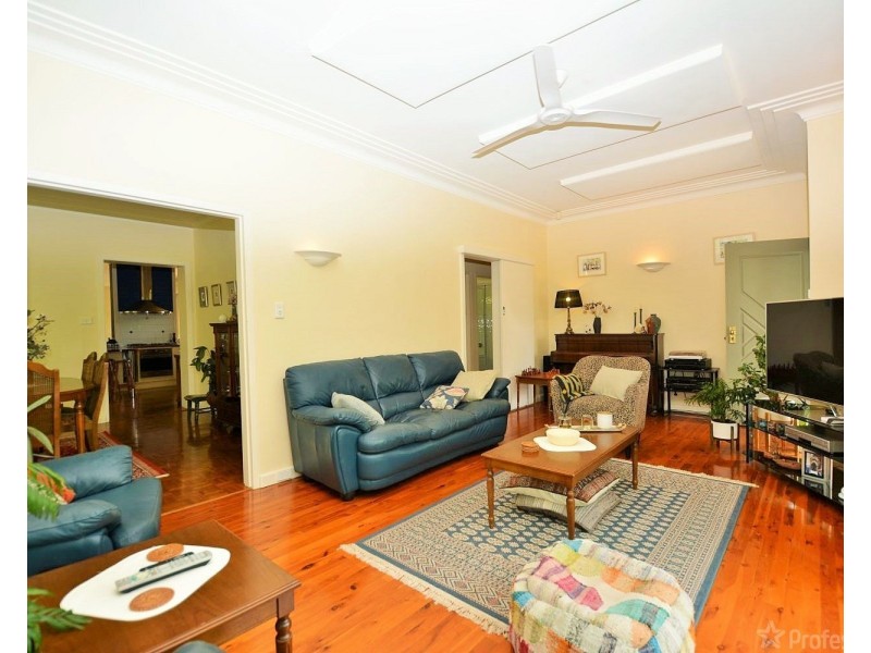 6 West Street, Lithgow NSW 2790