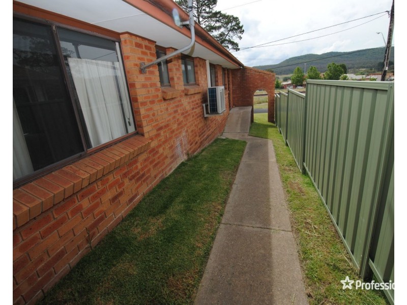 1/15 Cripps Avenue, Wallerawang NSW 2845
