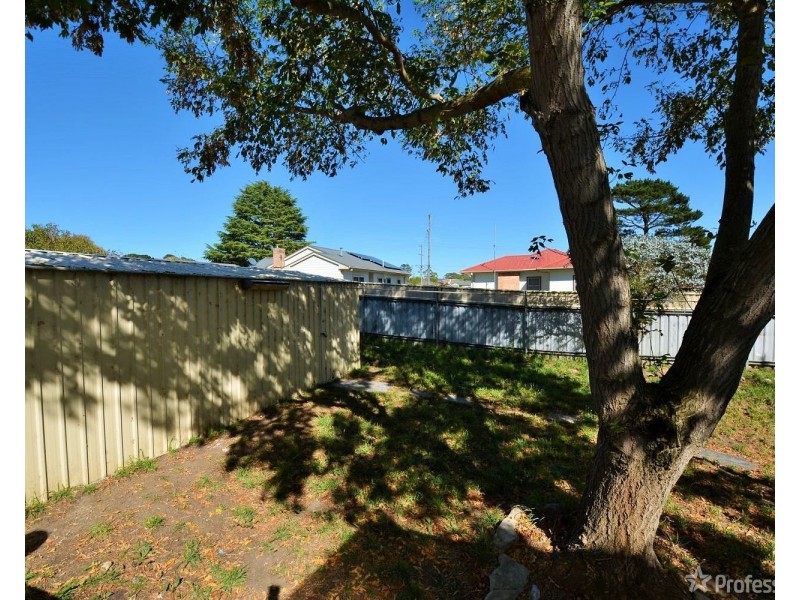27 Hume Avenue, Wallerawang NSW 2845