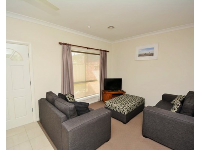 1/2 Padley Street, Lithgow NSW 2790