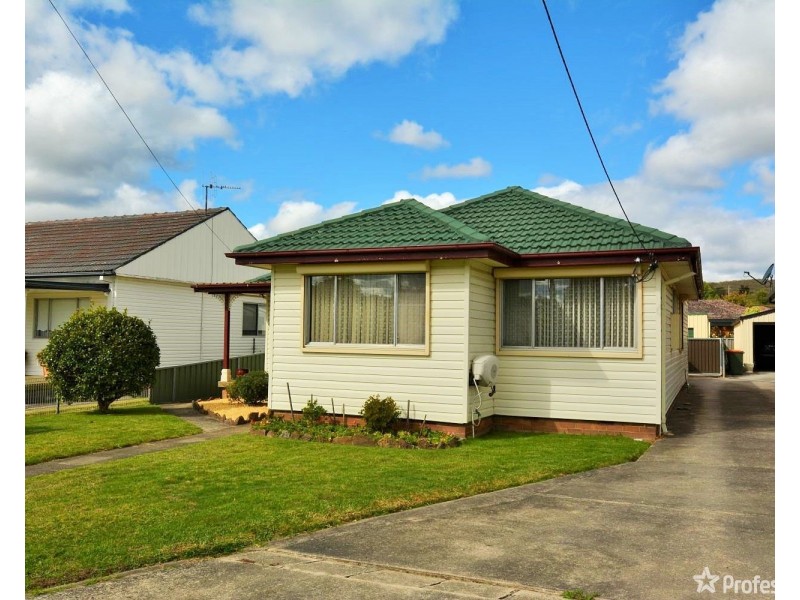 51 Enfield Avenue, Lithgow NSW 2790