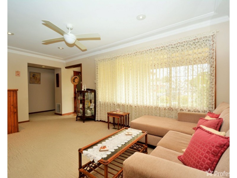 51 Enfield Avenue, Lithgow NSW 2790