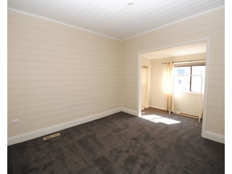 19 John Street, Lithgow NSW 2790