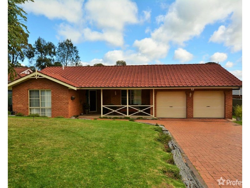 16 Casuarina Street, Lithgow NSW 2790