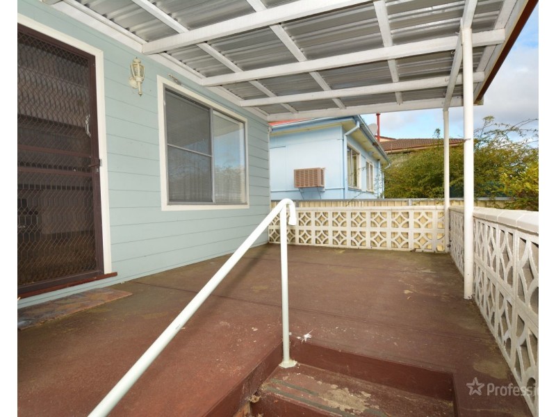 14 Sandford Avenue, Lithgow NSW 2790