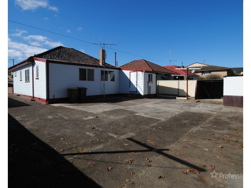 16 Sandford Avenue, Lithgow NSW 2790