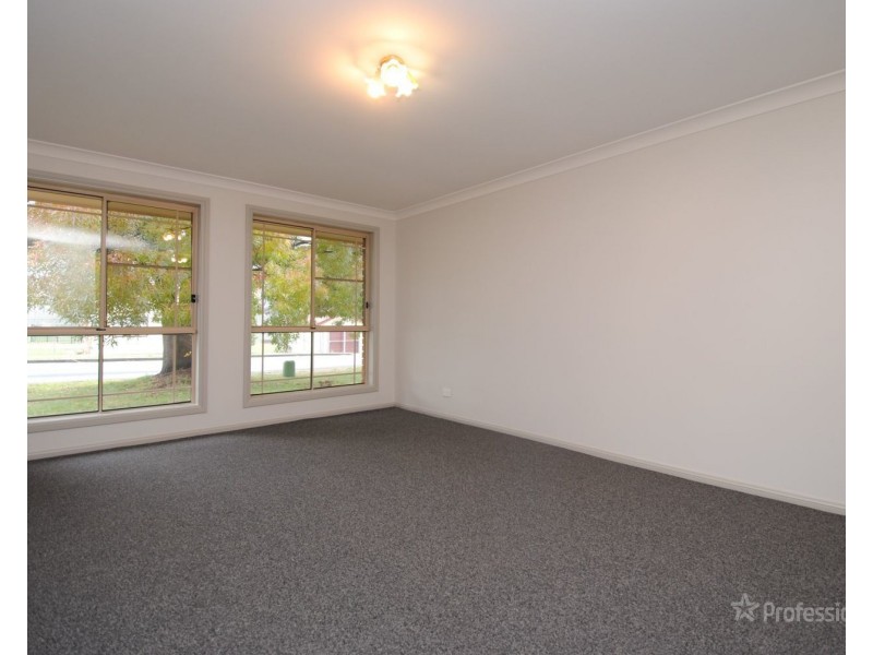 3 Barton Street, Lithgow NSW 2790