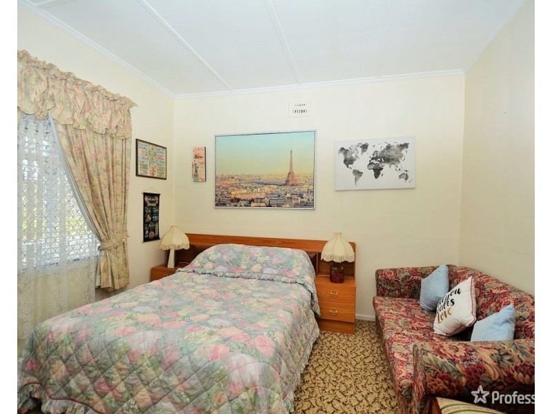 84 Sandford Avenue, Lithgow NSW 2790