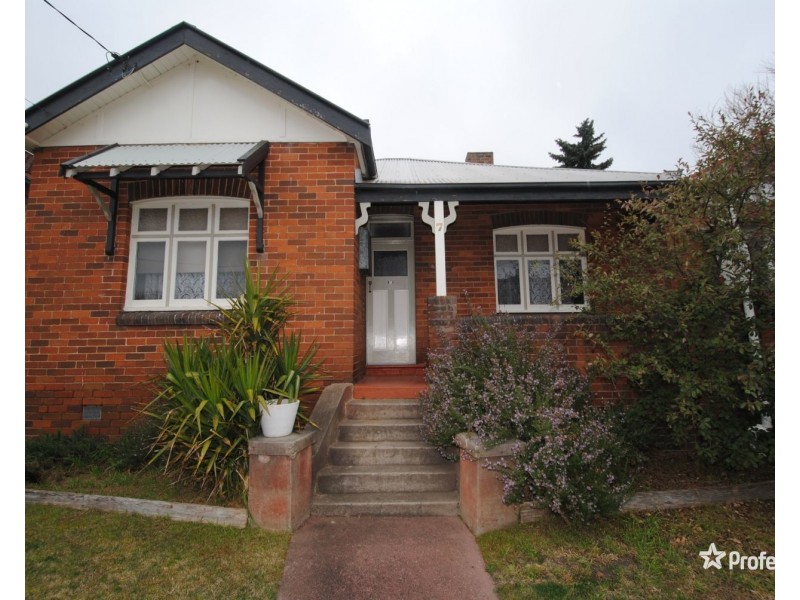 7 Padley Street, Lithgow NSW 2790