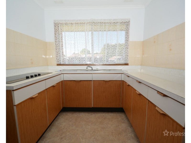 49 Rifle Parade, Lithgow NSW 2790