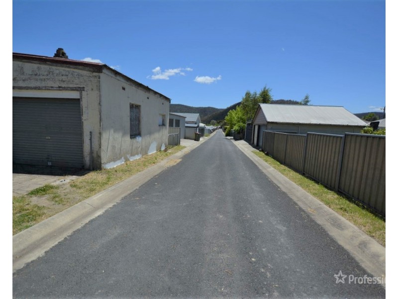 49 Rifle Parade, Lithgow NSW 2790
