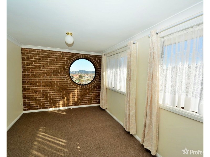 12/57 Mort Street, Lithgow NSW 2790