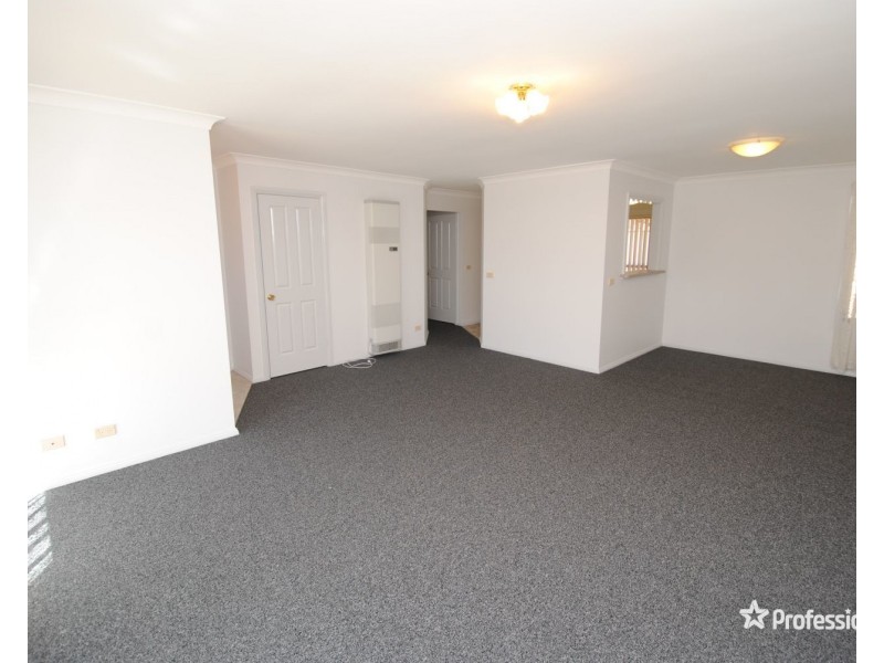 2/8 Longworth Street, Lithgow NSW 2790