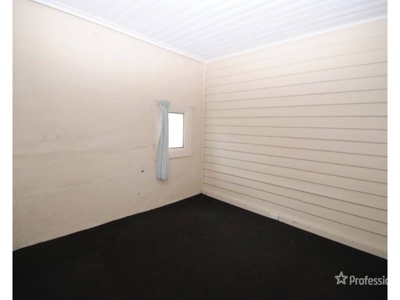 11 Silcock Street, Lithgow NSW 2790