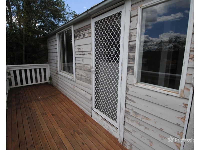 11 Silcock Street, Lithgow NSW 2790