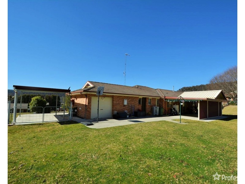 4 Korra Street, Marrangaroo NSW 2790